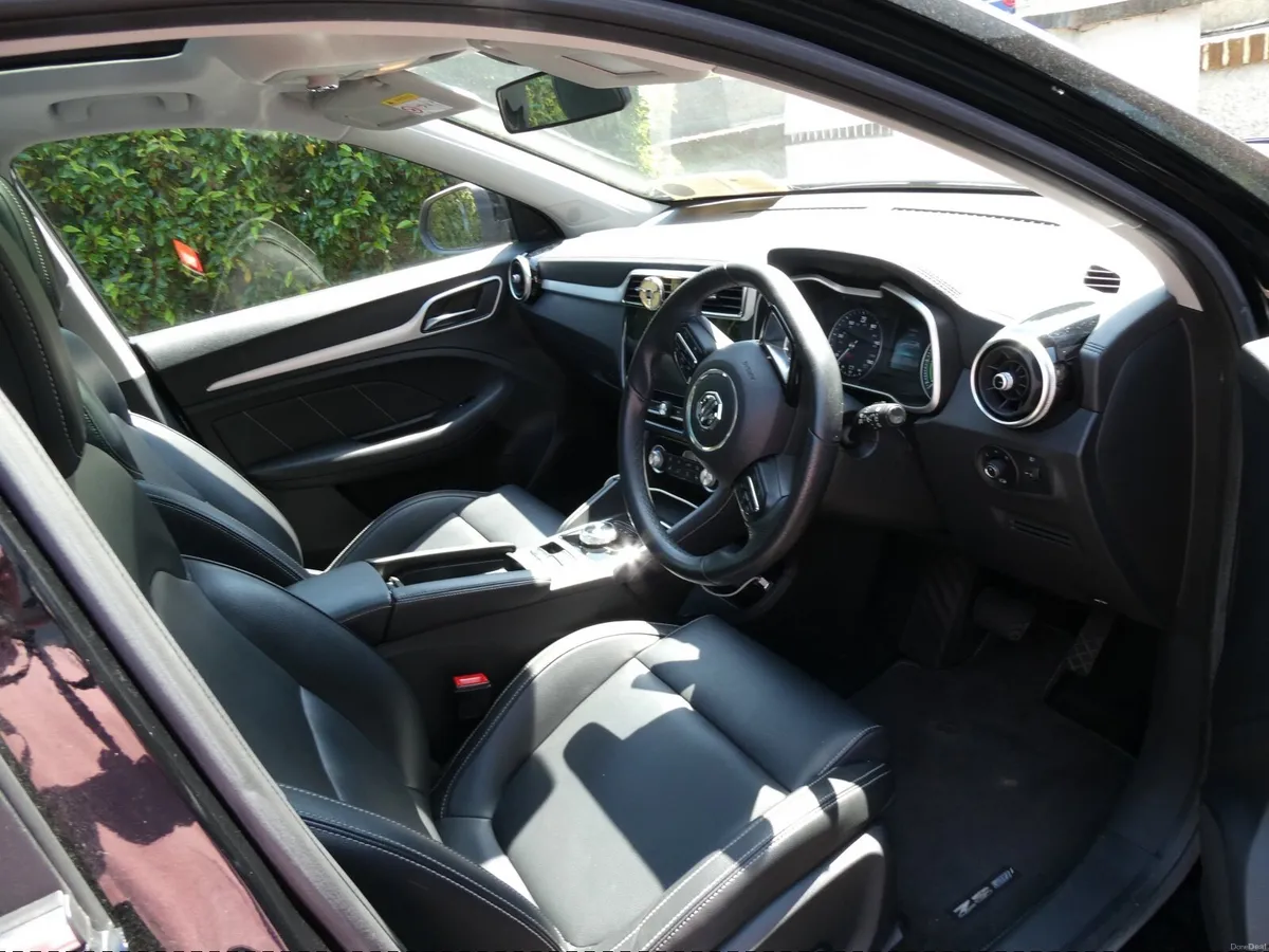 MG ZS 2021 - Image 5