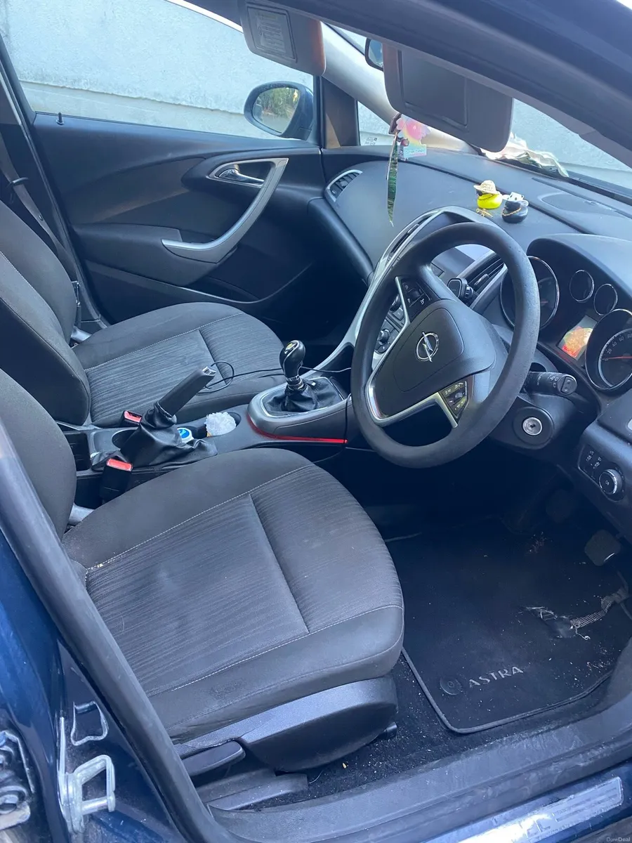 Opel Astra NCT 03/27 - Image 5