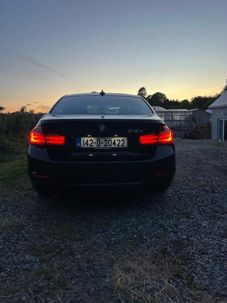 Bmw 3 series 318D sport - Image 4