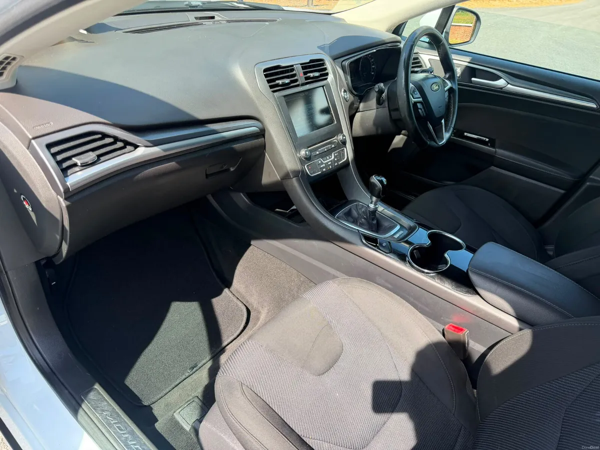 2015 Ford Mondeo 1.5 Diesel 120 Bhp Titanium - Image 4