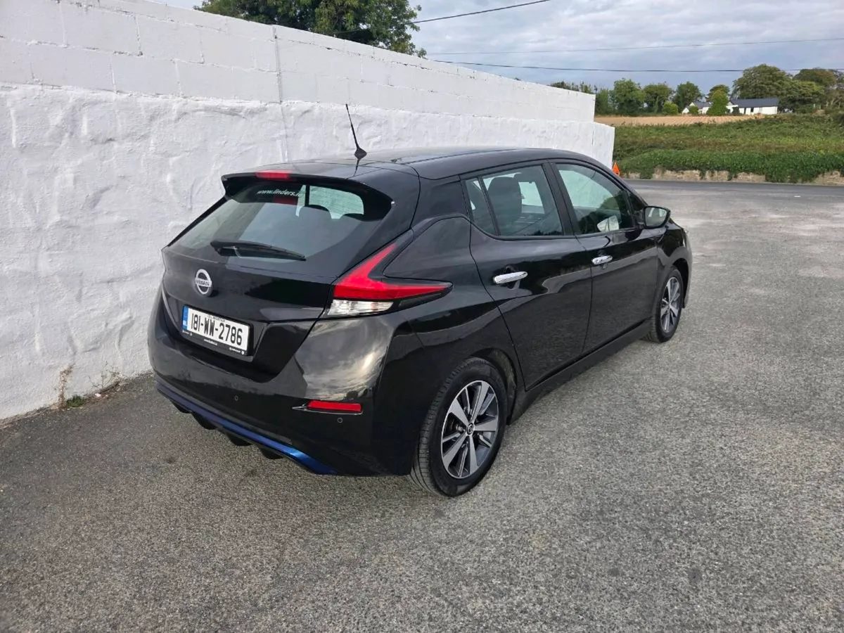 2018 Nissan Leaf Acenta 40KWH - Image 3