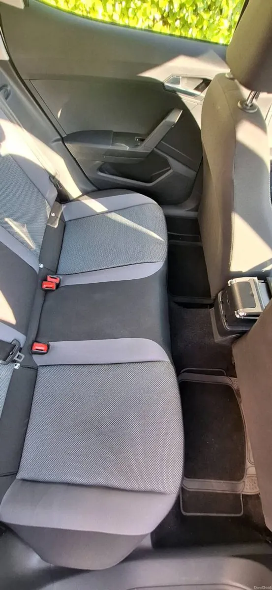 Seat Arona - Image 5