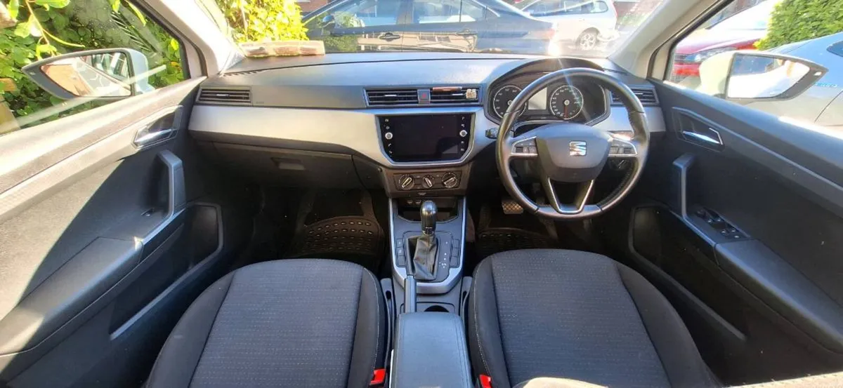 Seat Arona - Image 4