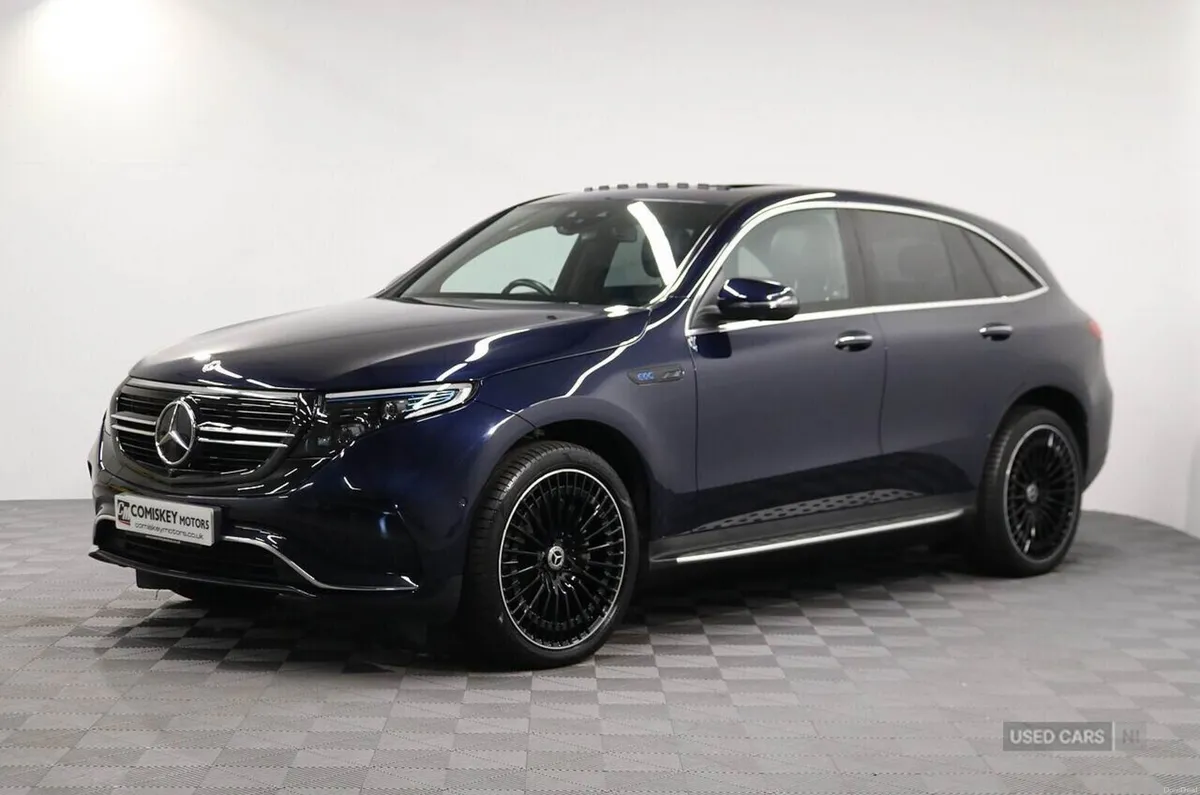 Mercedes-Benz EQC 400 AMG Line - Image 3