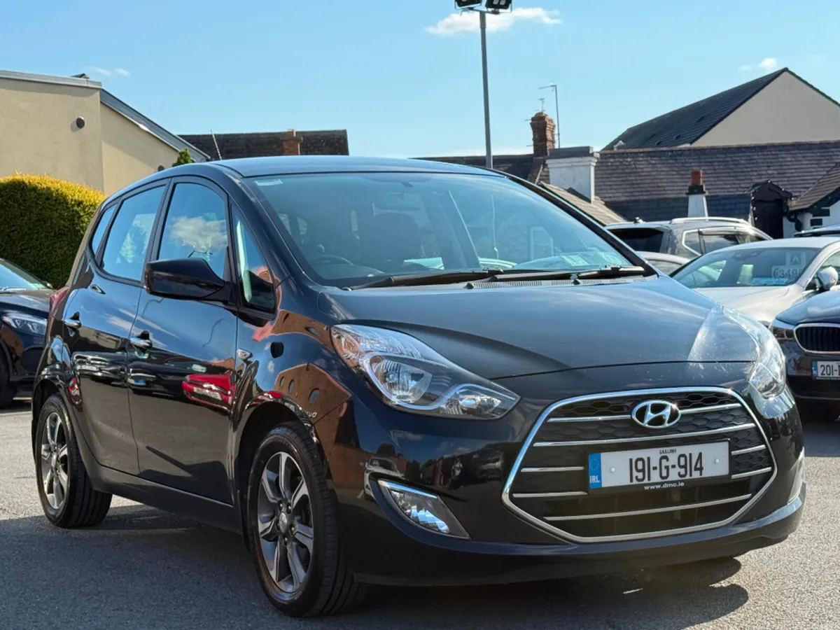 Hyundai ix20 1.4 DIESEL DELUXE *HIGH SPEC* - Image 3