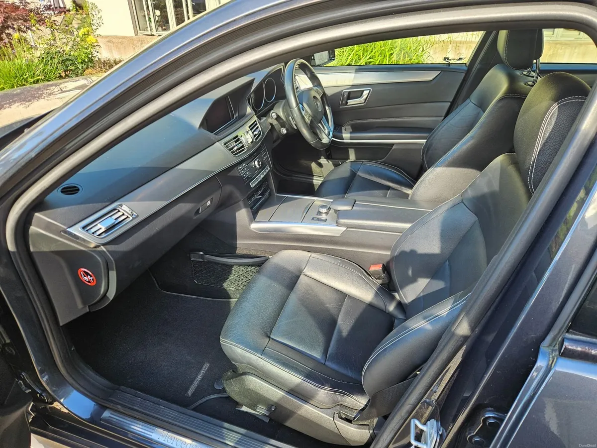 Mercedes-Benz E-Class 2016 Estate - Image 4