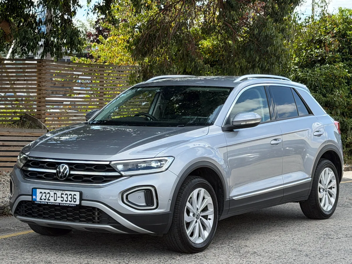 2023 Volkswagen T-Roc STYLE - Image 1