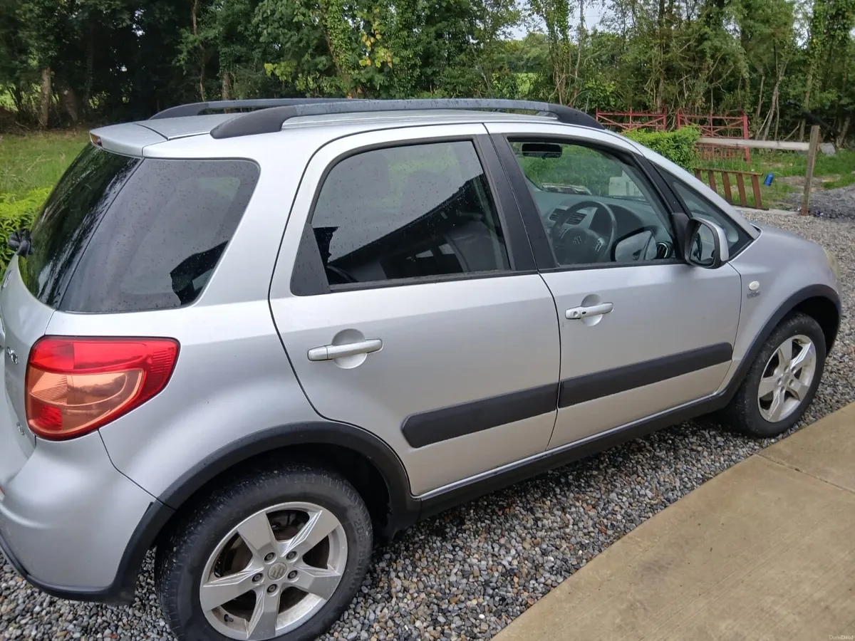 Suzuki SX4 - Image 3