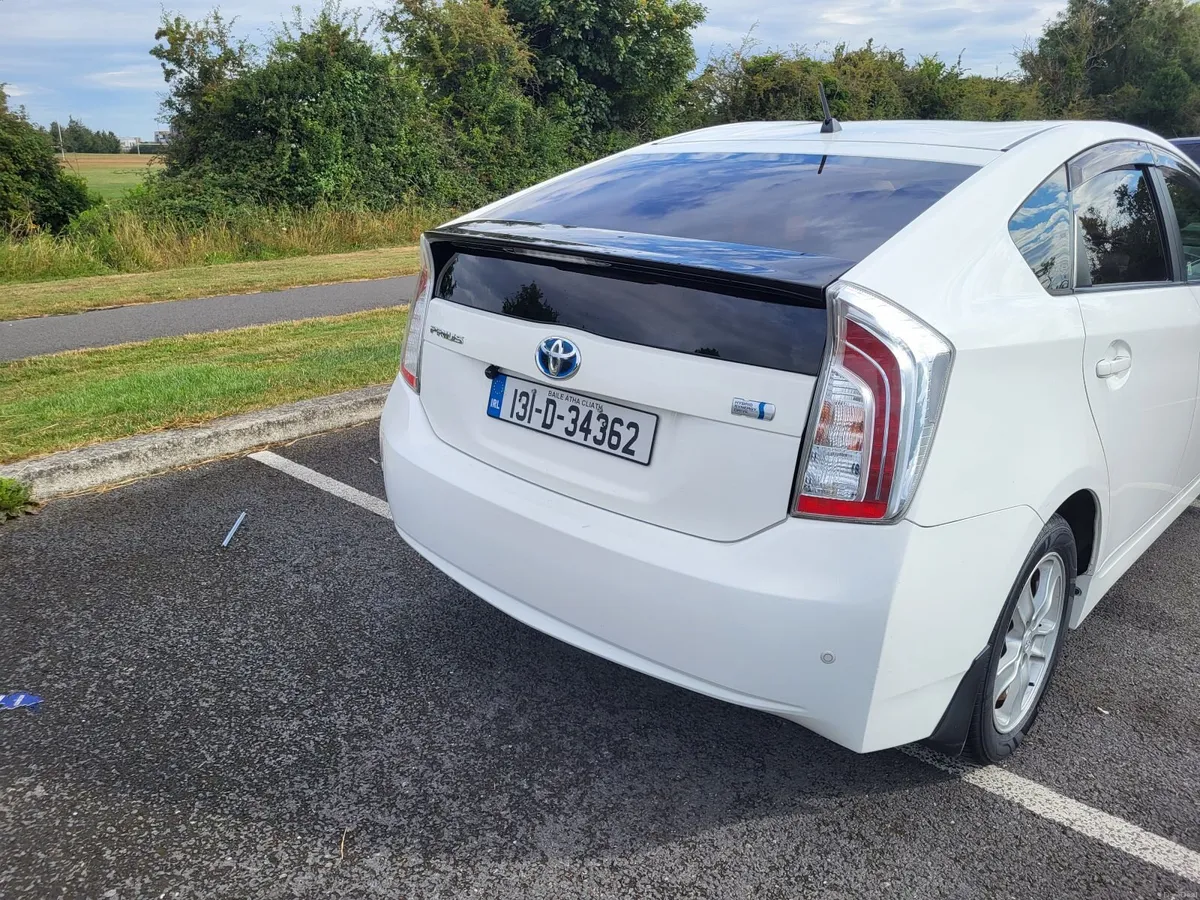 Toyota Prius 2013 - Image 3