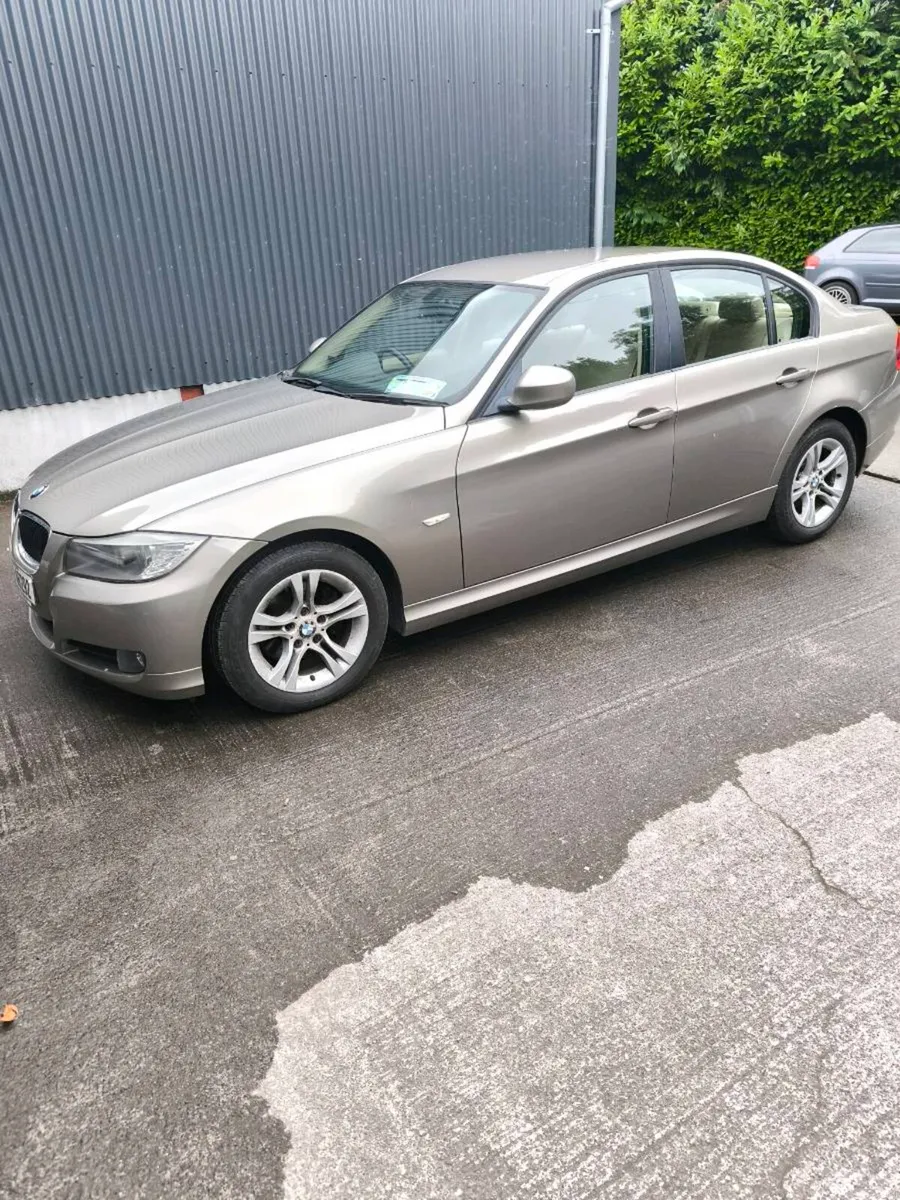 Bmw 318i petrol manual - Image 2