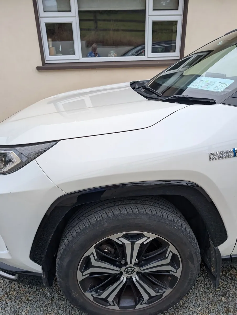 Toyota RAV4 2022 - Image 2