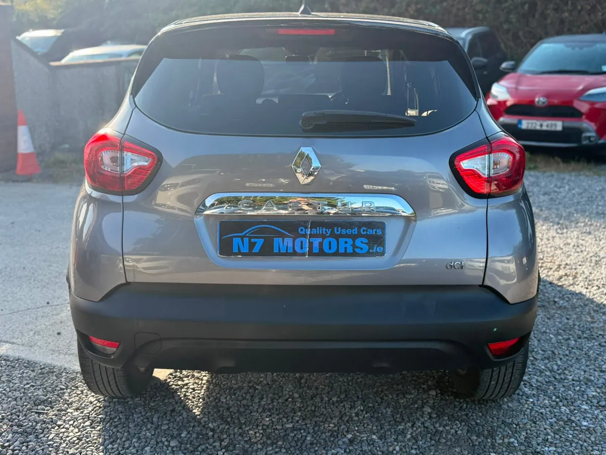 2016 Renault Captur 1.5 INTENSE - Image 4