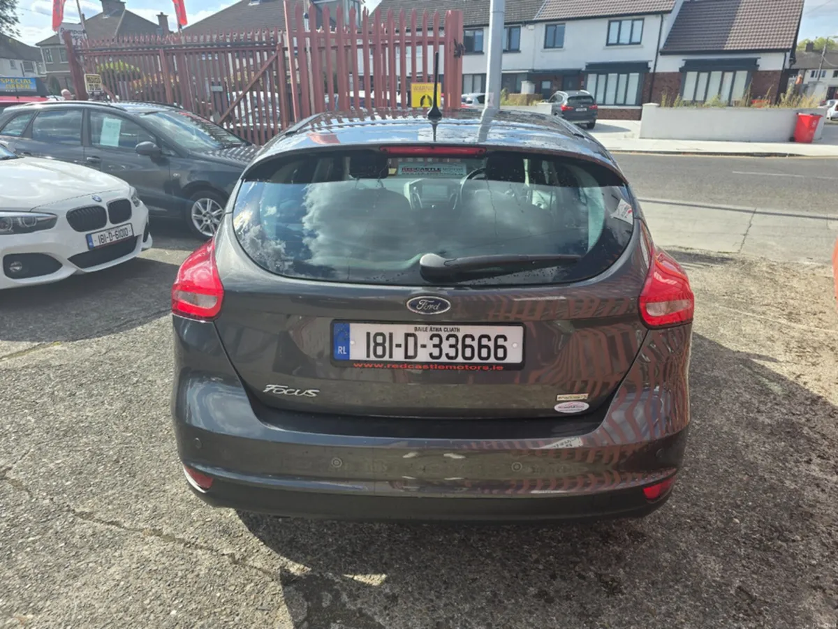 Ford Focus TITANIUM 1.0 125PS 6SPEED - Image 4