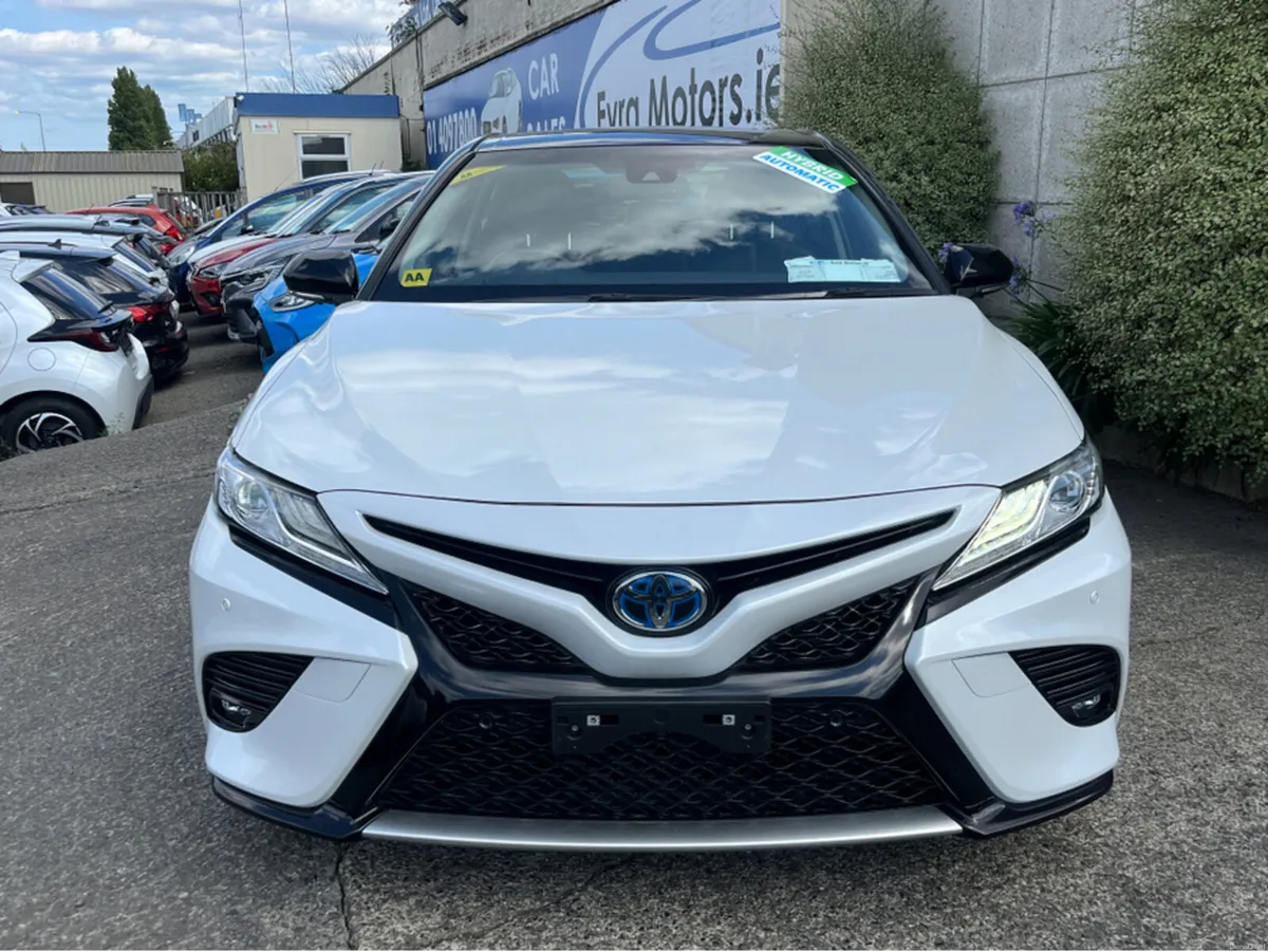 Toyota Camry WS HYBIRD AUTOMATIC 2.5 PETROL //HIGH - Image 2