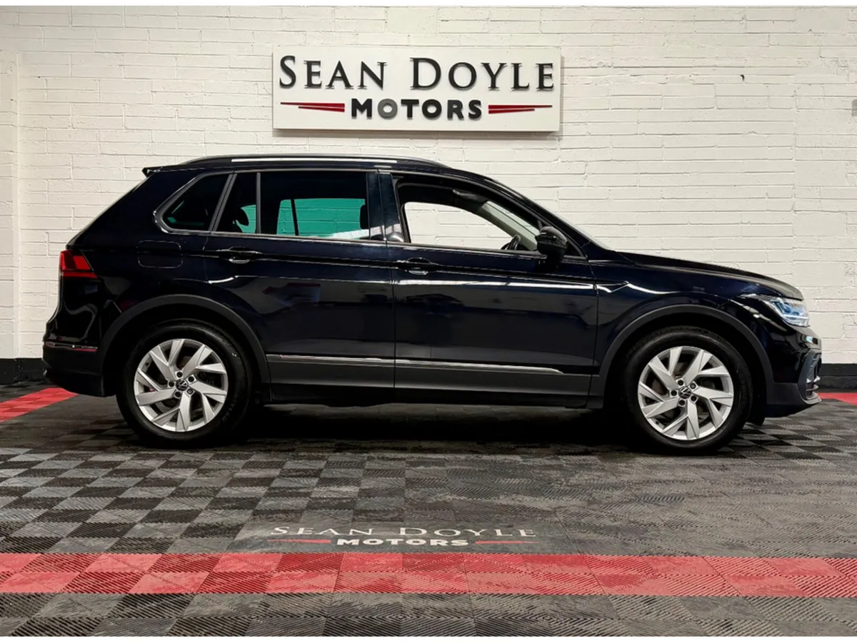 Volkswagen Tiguan Life - Image 4