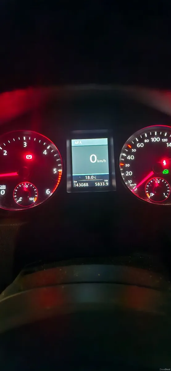 Volkswagen Passat 2013  Automat - Image 3