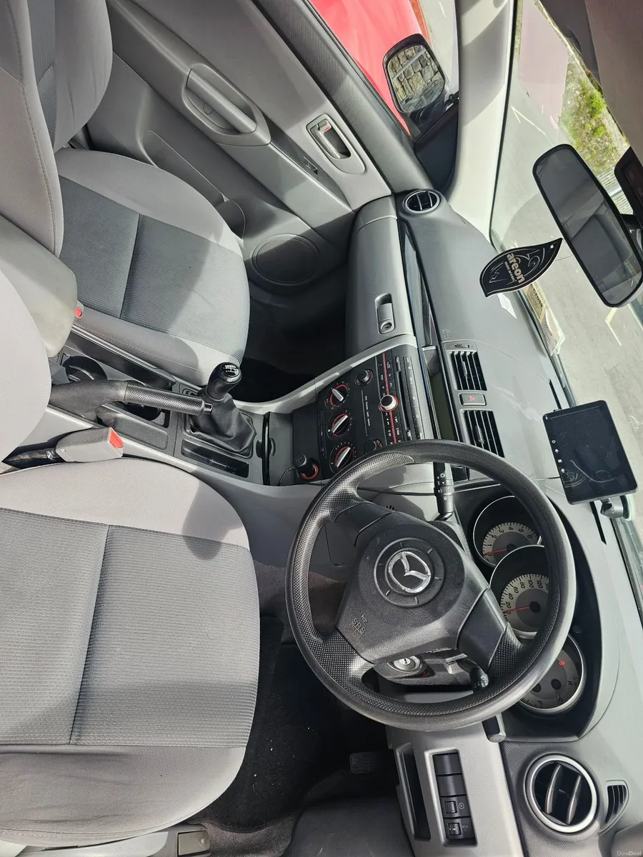 Mazda Mazda3 2008 - Image 3