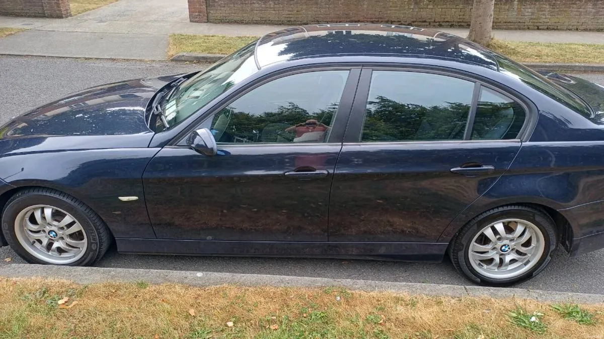 BMW318I only 107mls nct and tax - Image 4