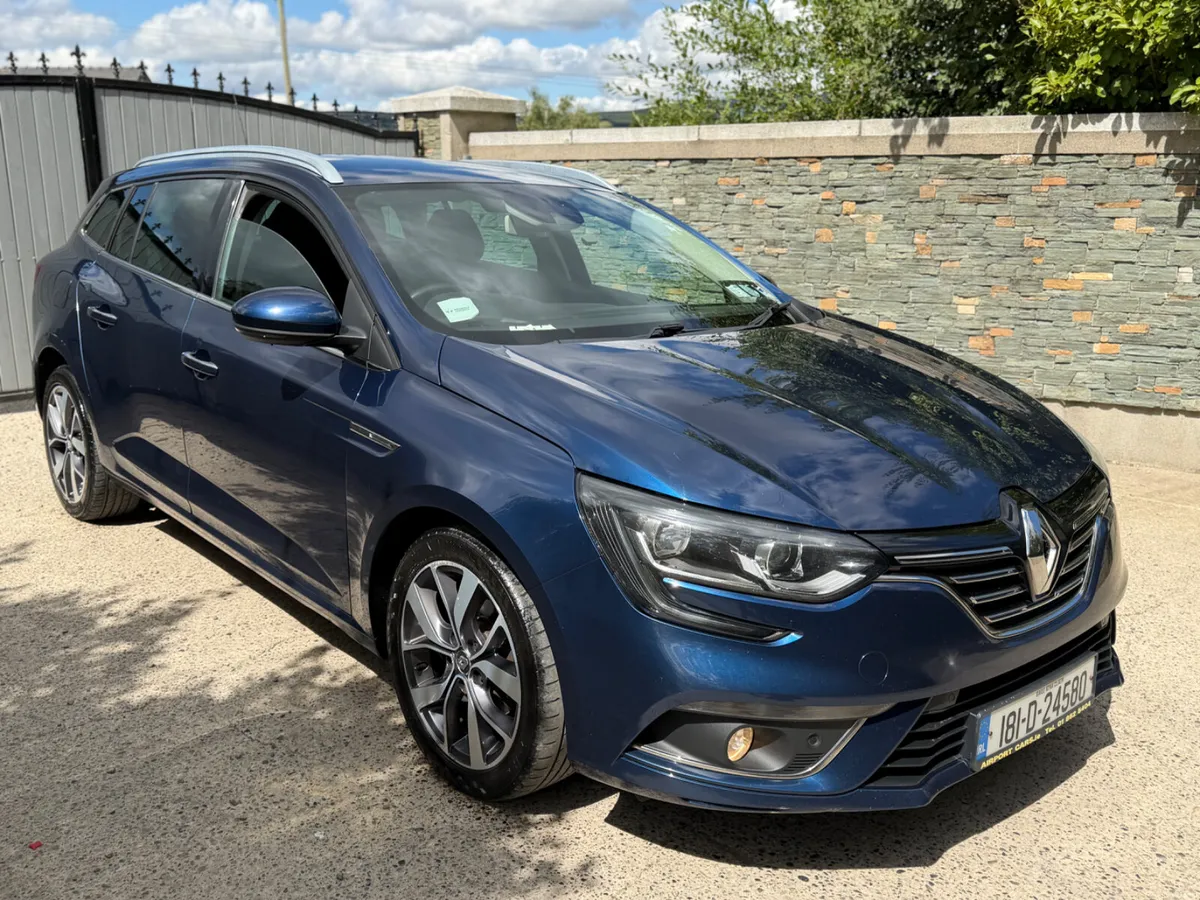 Renault Megane 2018 - Image 1