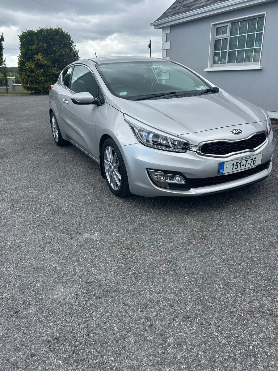 Kia Ceed 2015 - Image 1