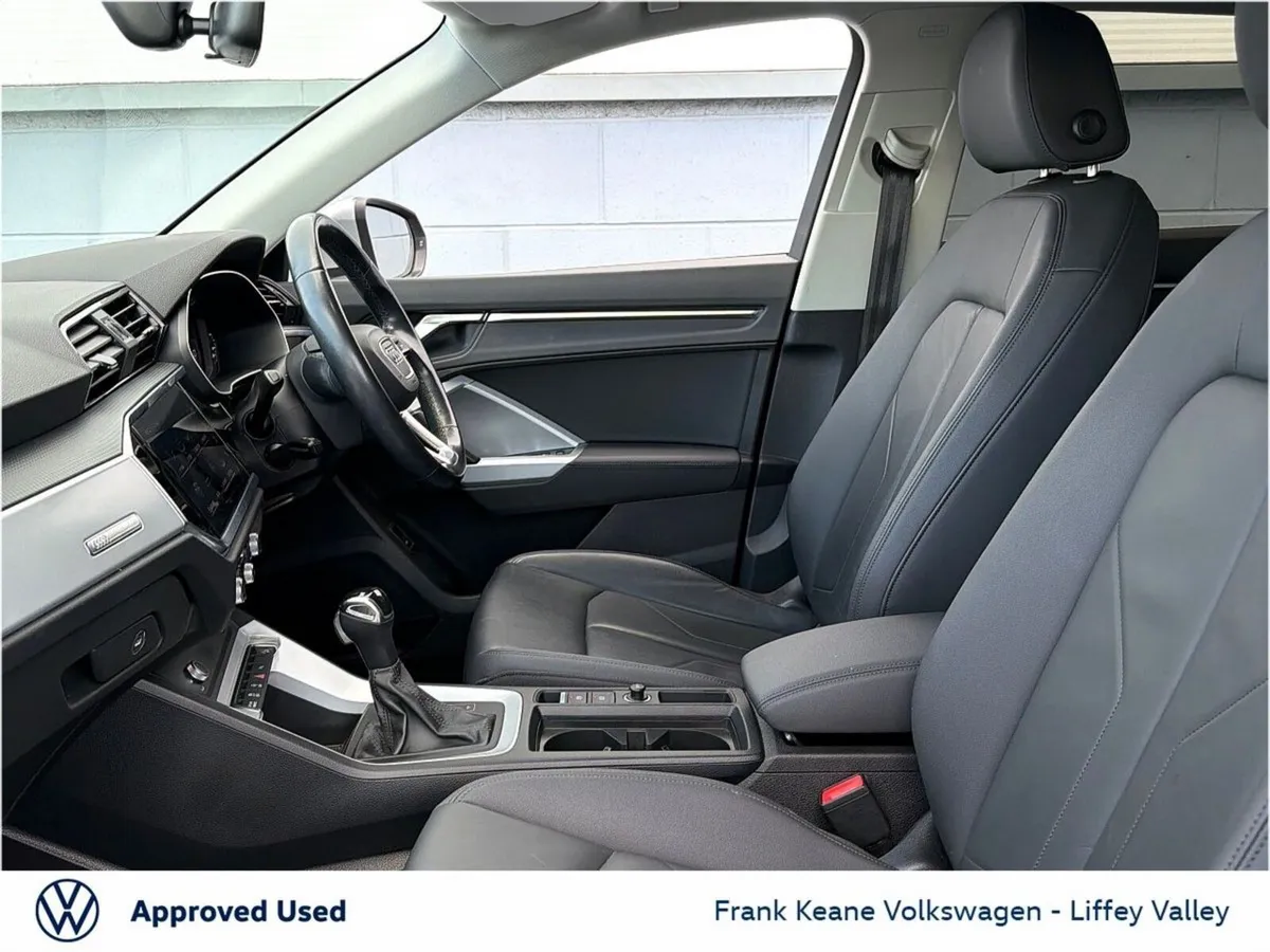 Audi Q3 SE AUTO 35 TDI 150HP *FULL LEATHER INTERIO - Image 4