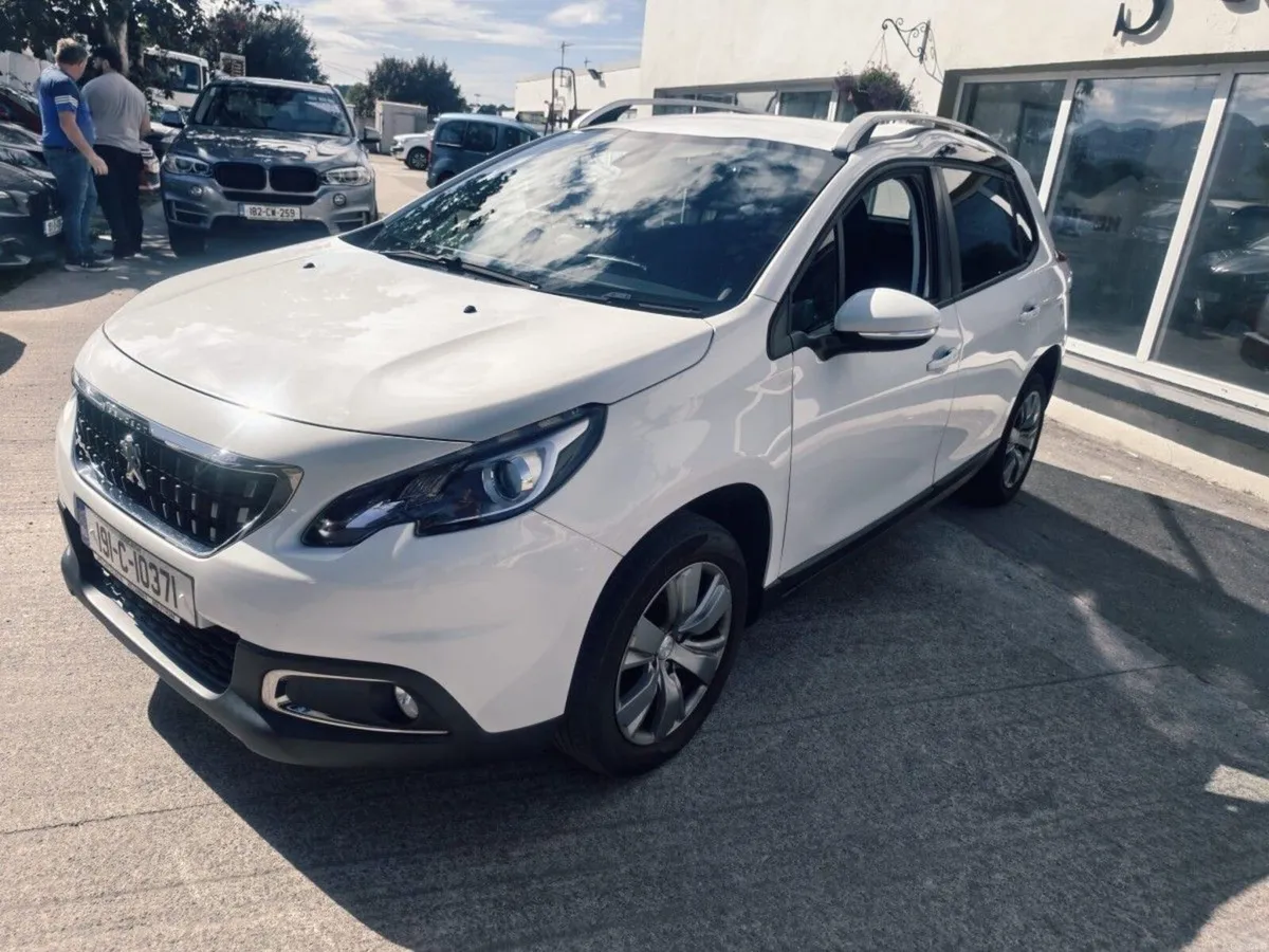Peugeot 2008 1.2 PureTech 82bhp Active - Image 3