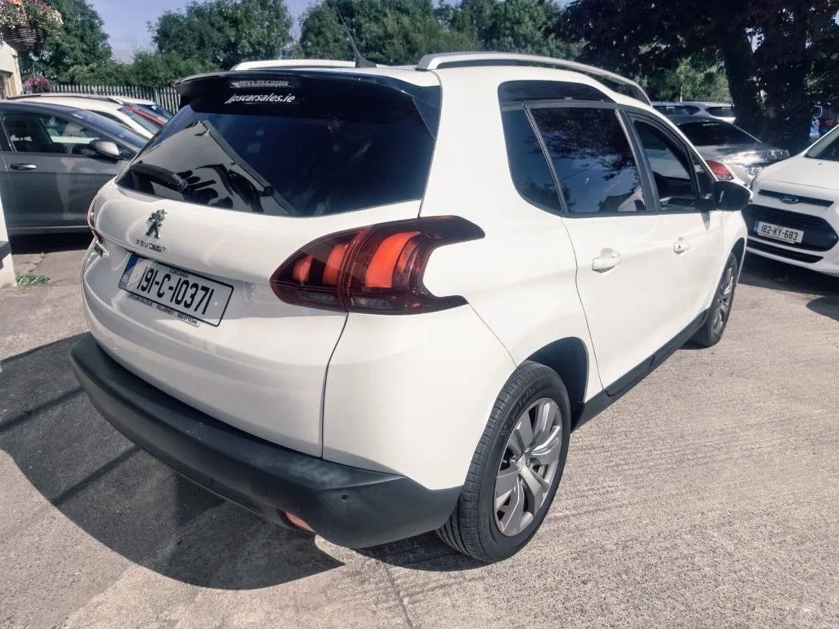 Peugeot 2008 1.2 PureTech 82bhp Active - Image 5