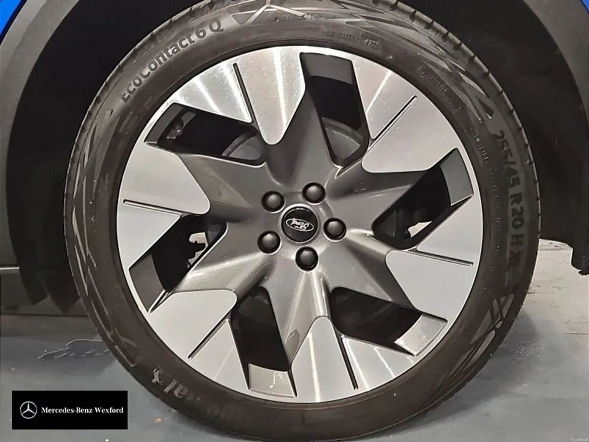 Ford Explorer Premium 77kWh Extended Range RWD - Image 5