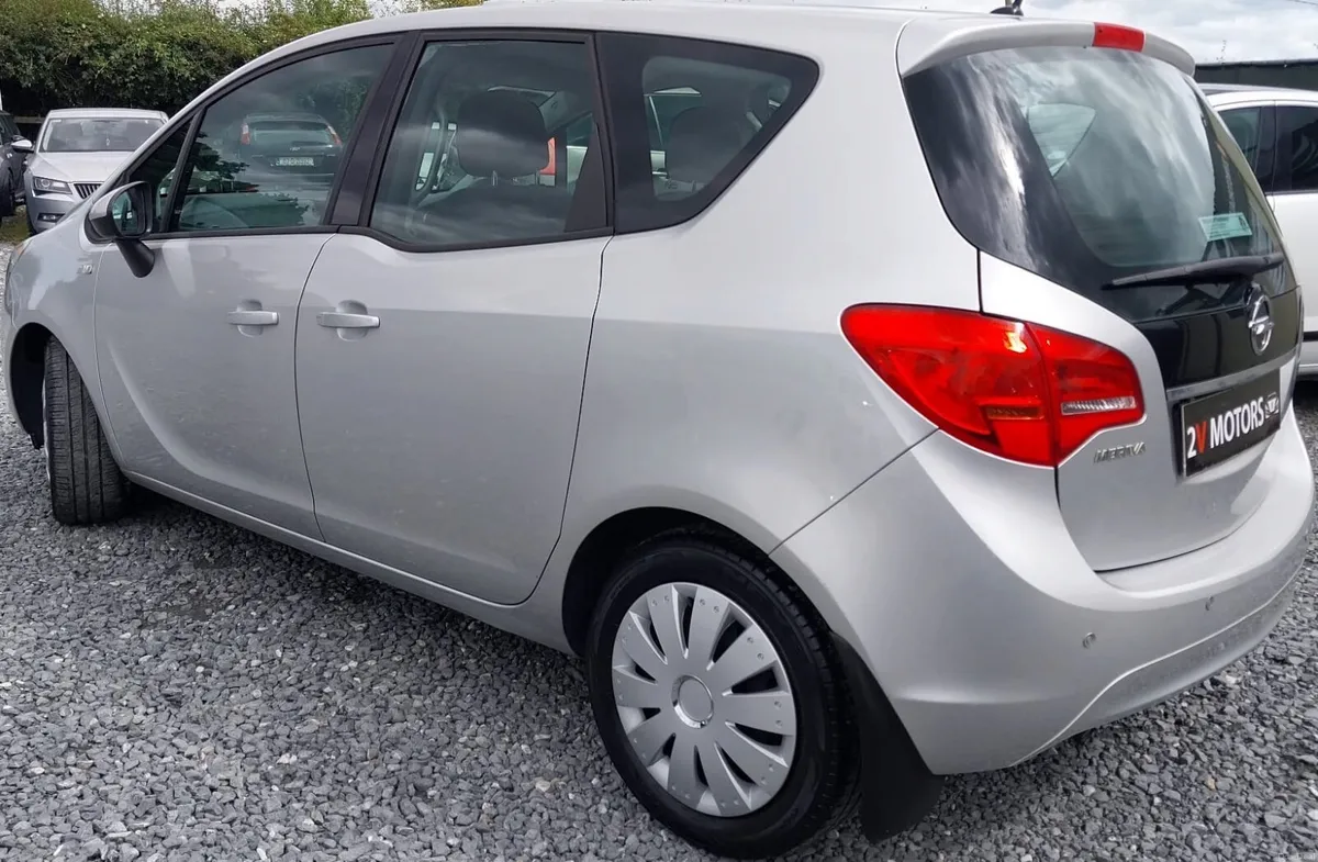 🔵 Opel Meriva SC 1.4L 100PS VERY LOW KM - Image 3