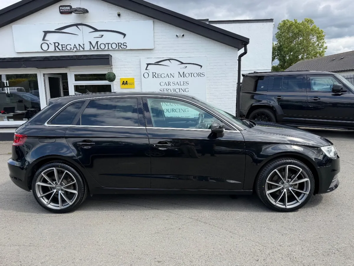 Audi A3 1.4 TFSI SE TECHNIK 5DR - Image 2