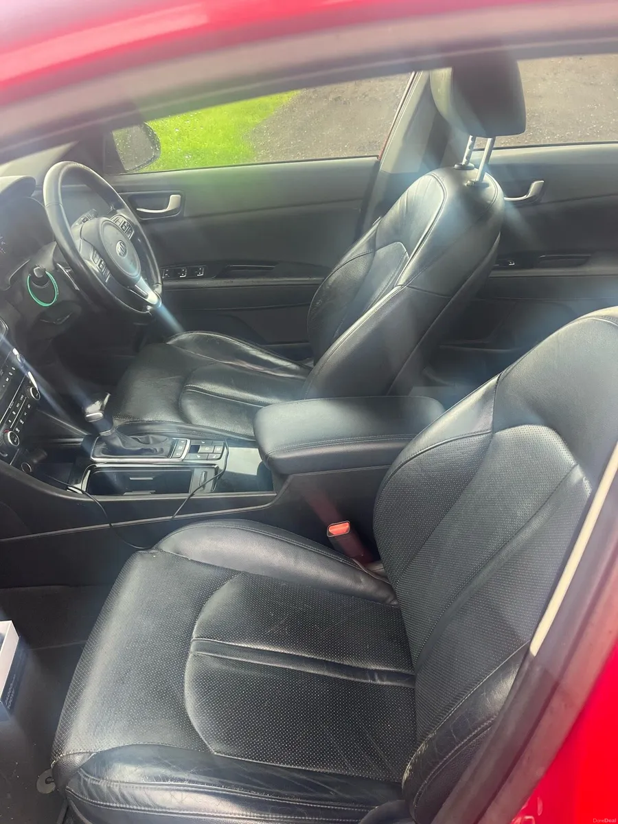 2016 Kia Optima Platinum DCT 4 DR Auto - Image 4