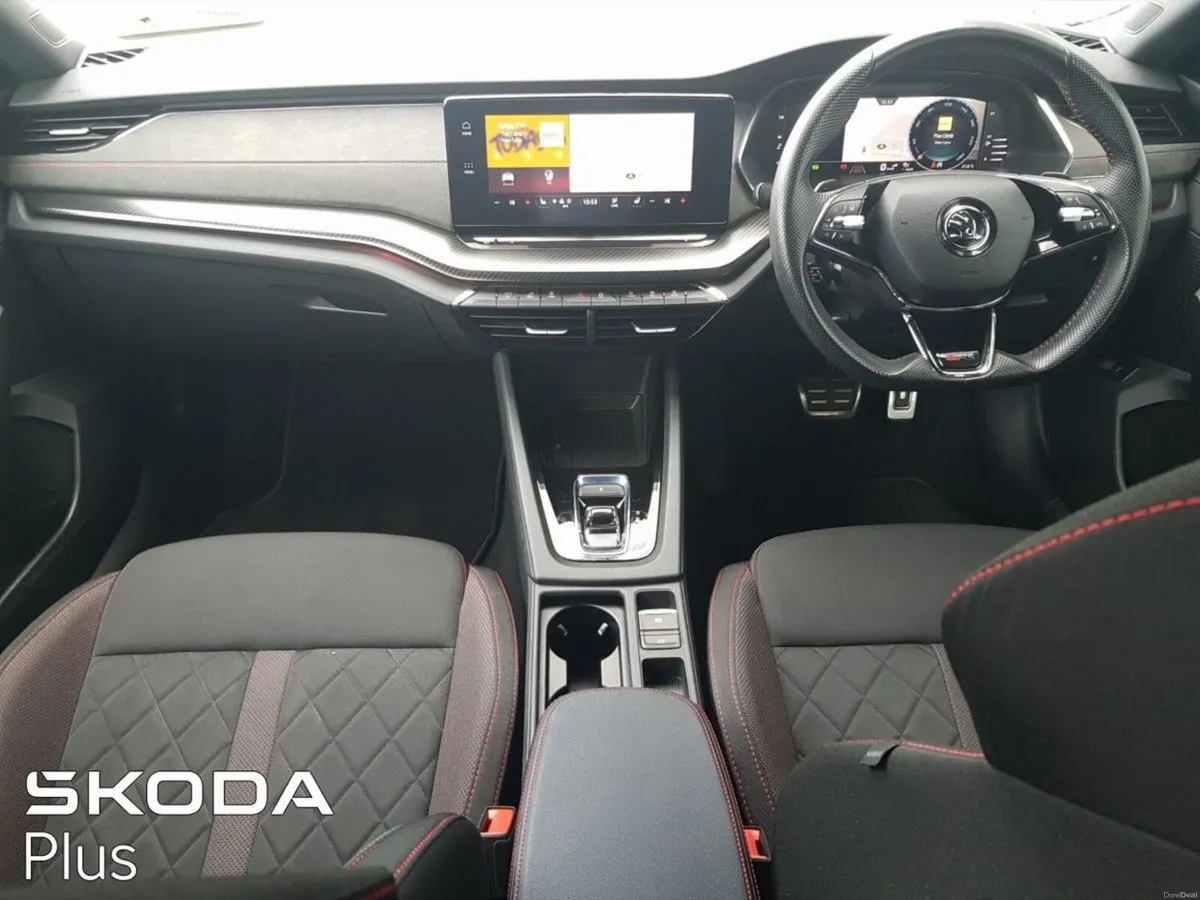 Skoda Octavia OCTAVIA COMBI  RS 2.0TDI 200HP DSG - Image 2