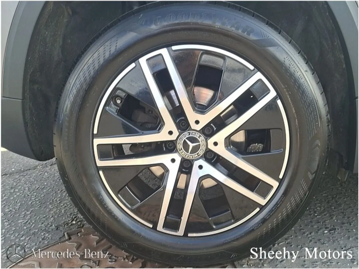 Mercedes-Benz GLA GLA 200 Auto Progressive **Low M - Image 5