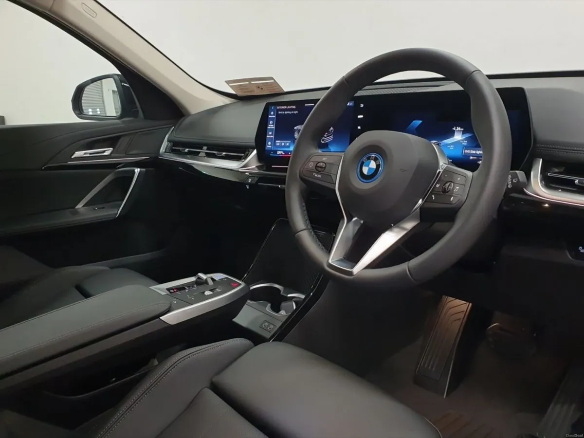 BMW iX1 xLine eDrive20 - Image 6