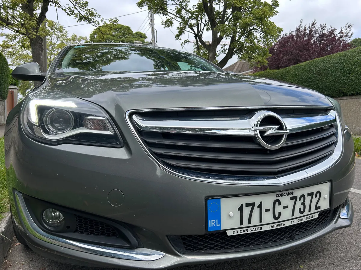 2017 OPEL INSIGNIA SC  SAT NAV NCT FEBRUARY 2027 - Image 3