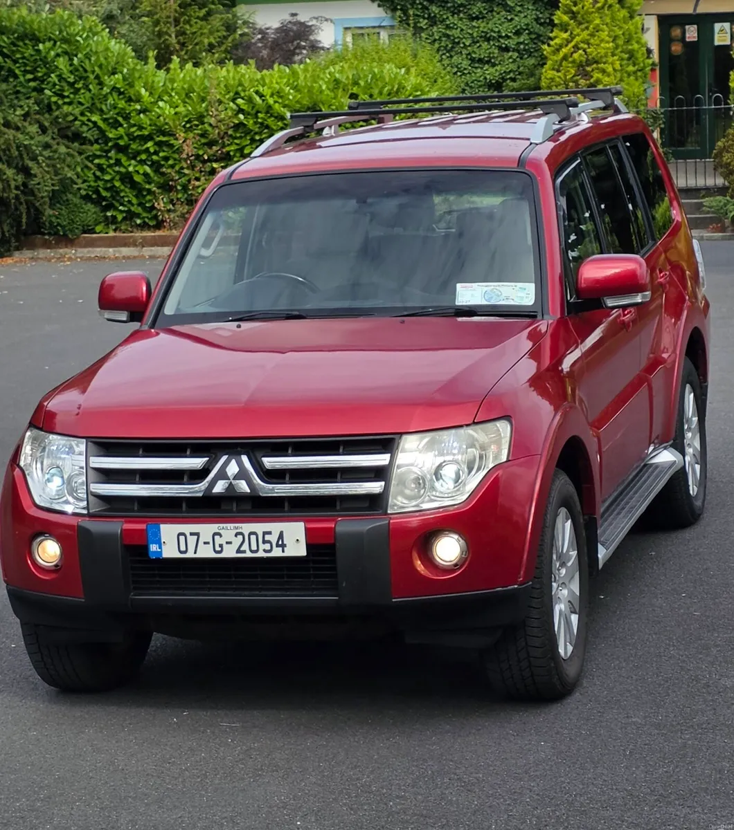 Mitsubishi Pajero LWB Crew Cab, - Image 1