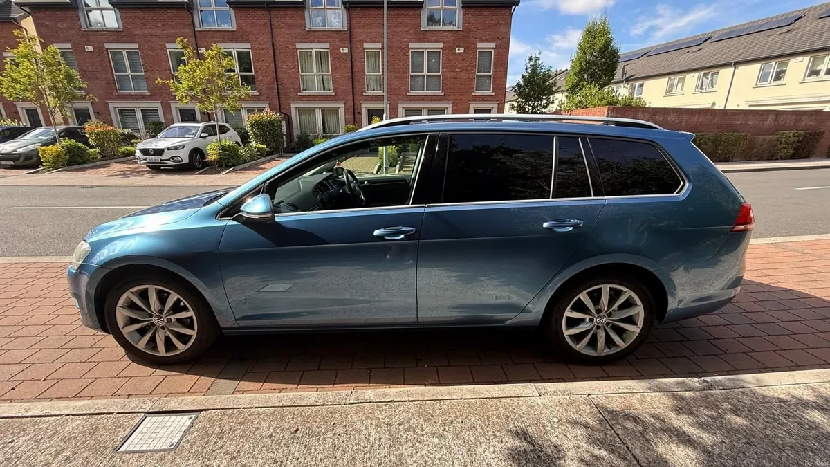 Volkswagen Golf 2015 - Image 5