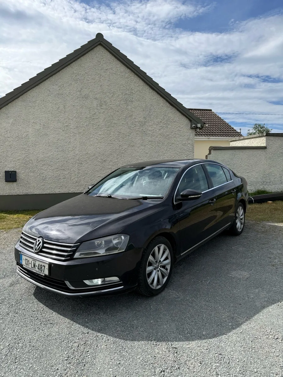 2013 Volkswagen Passat highline - Image 2