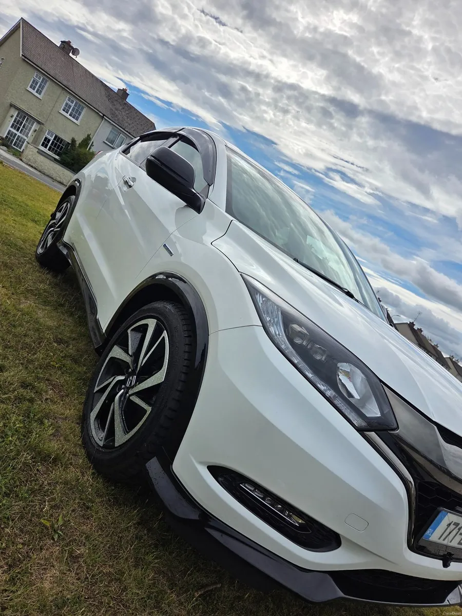 Honda Vezel 2017 - Image 6