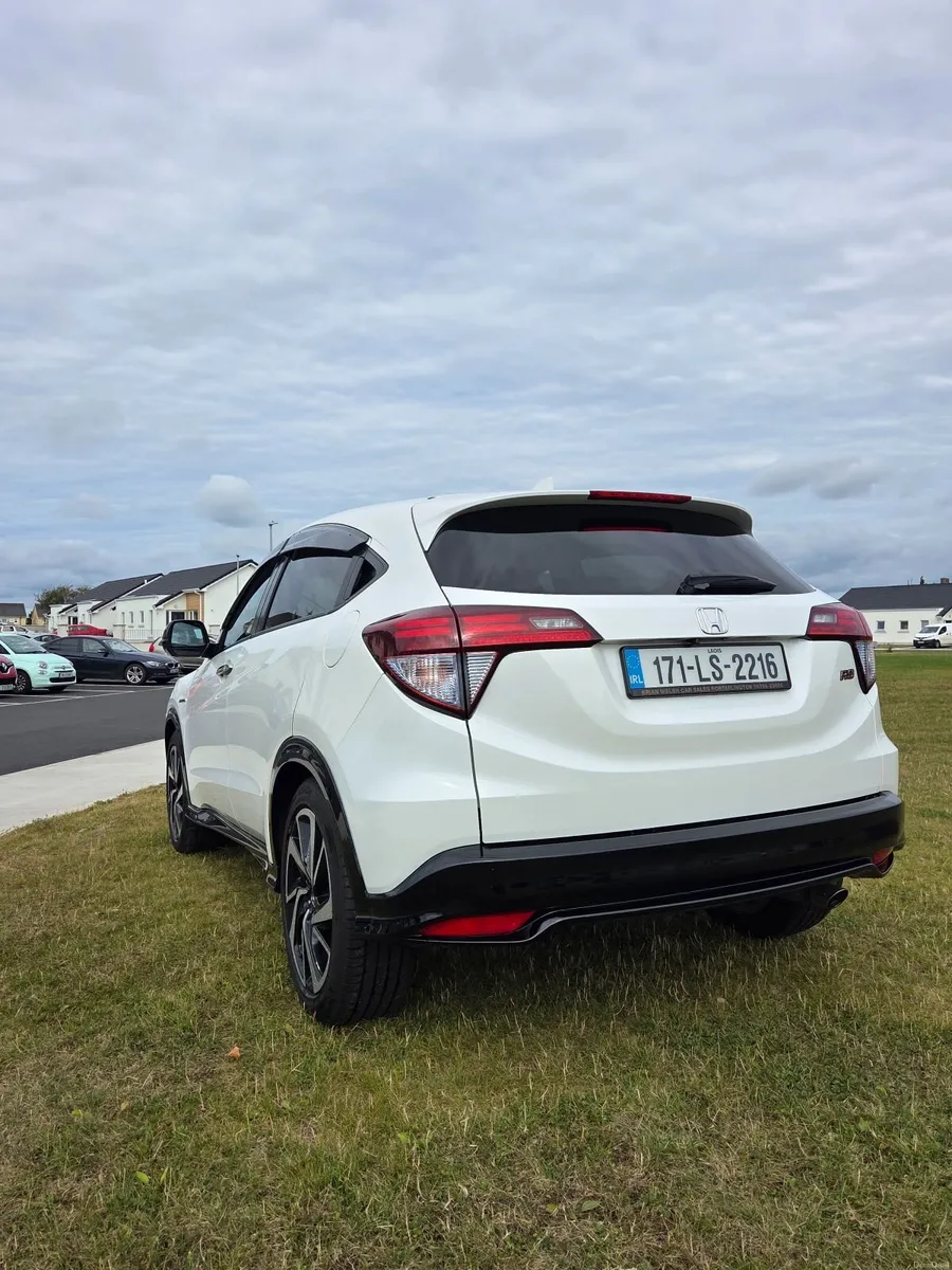 Honda Vezel 2017 - Image 2