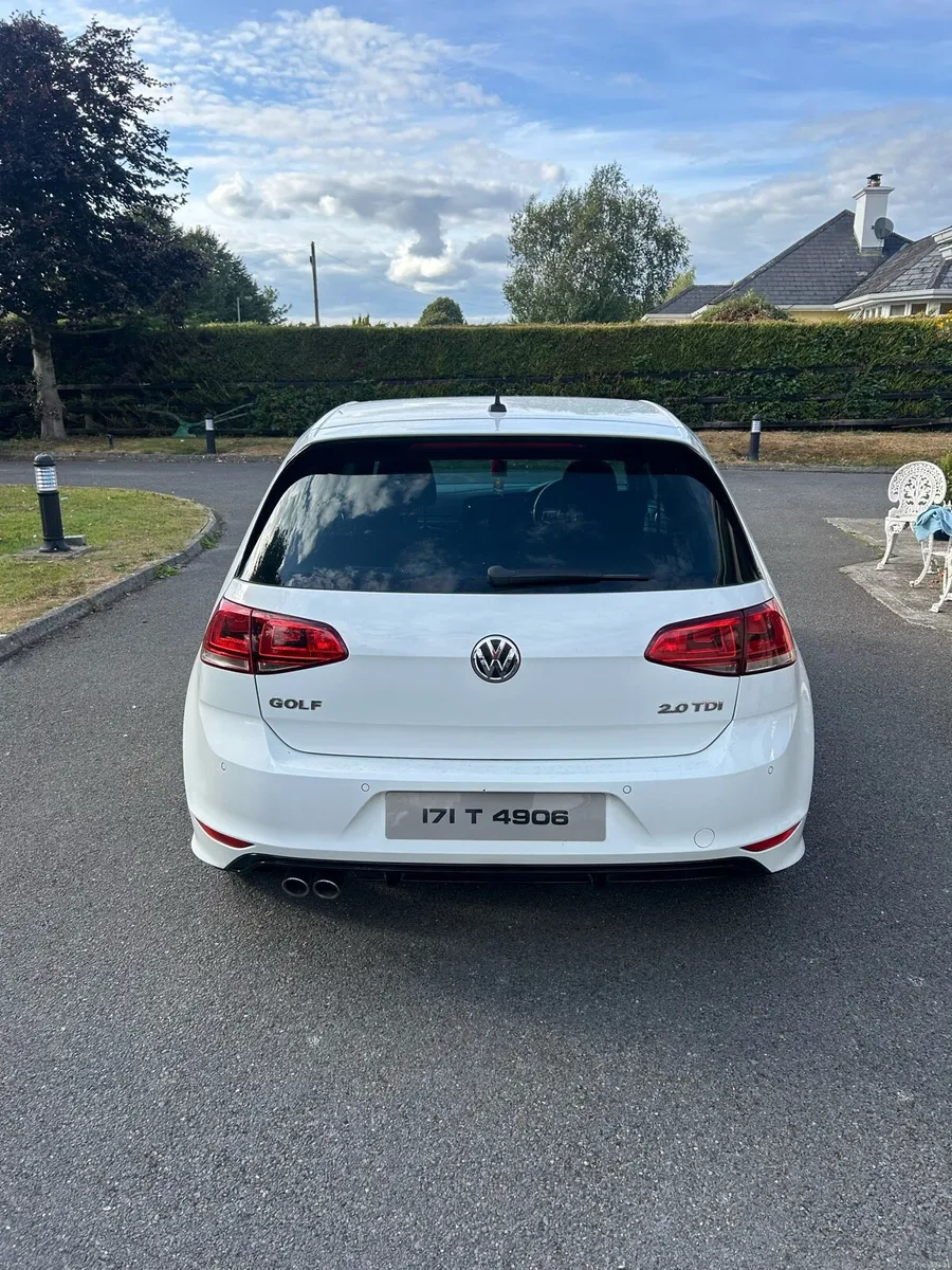 Volkswagen Golf R-Line - Image 6