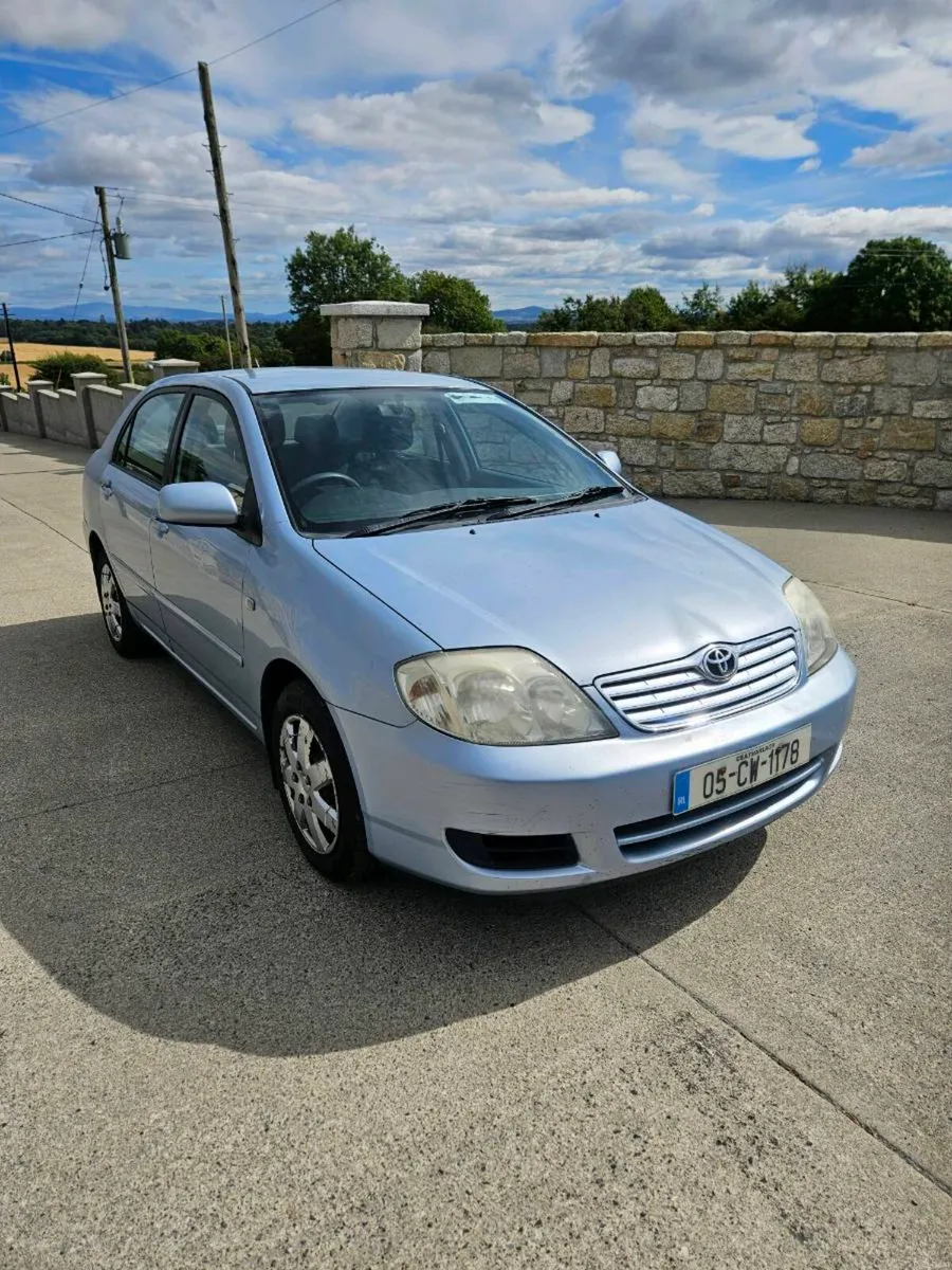 05 toyota corolla 1.4 petrol nct 3/27 tax 9,/26 - Image 4