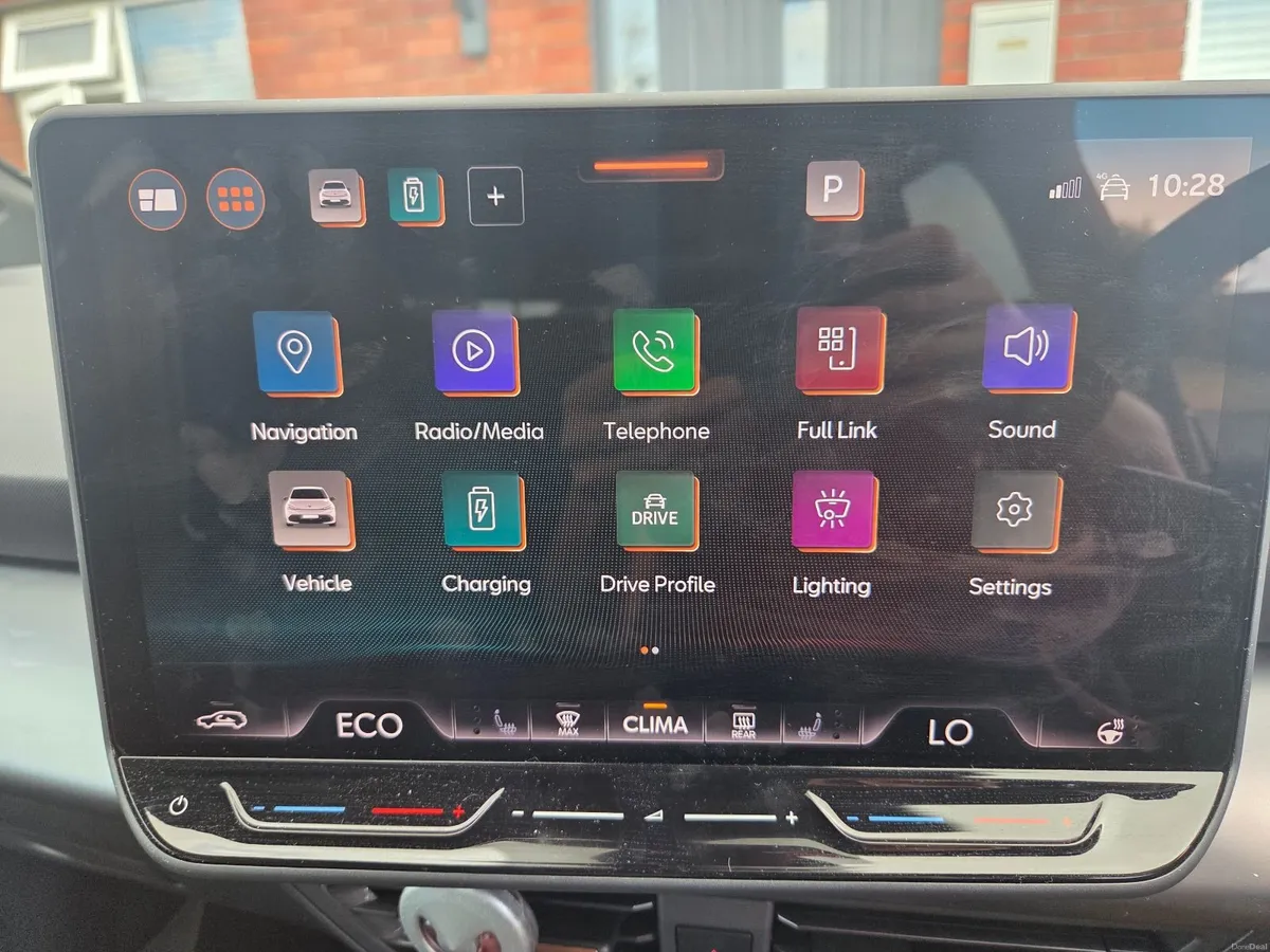 Cupra Born 2025 E-Boost 5 59KWH - Image 5