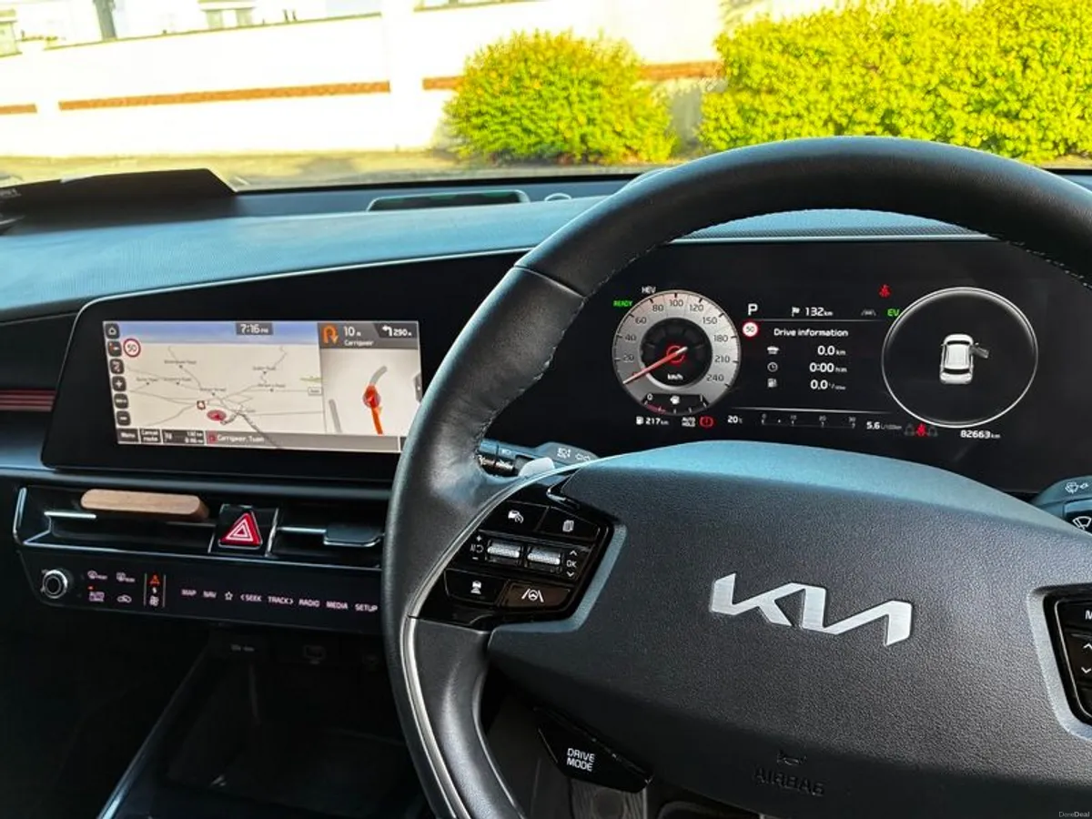 2023 Kia Niro - Image 5