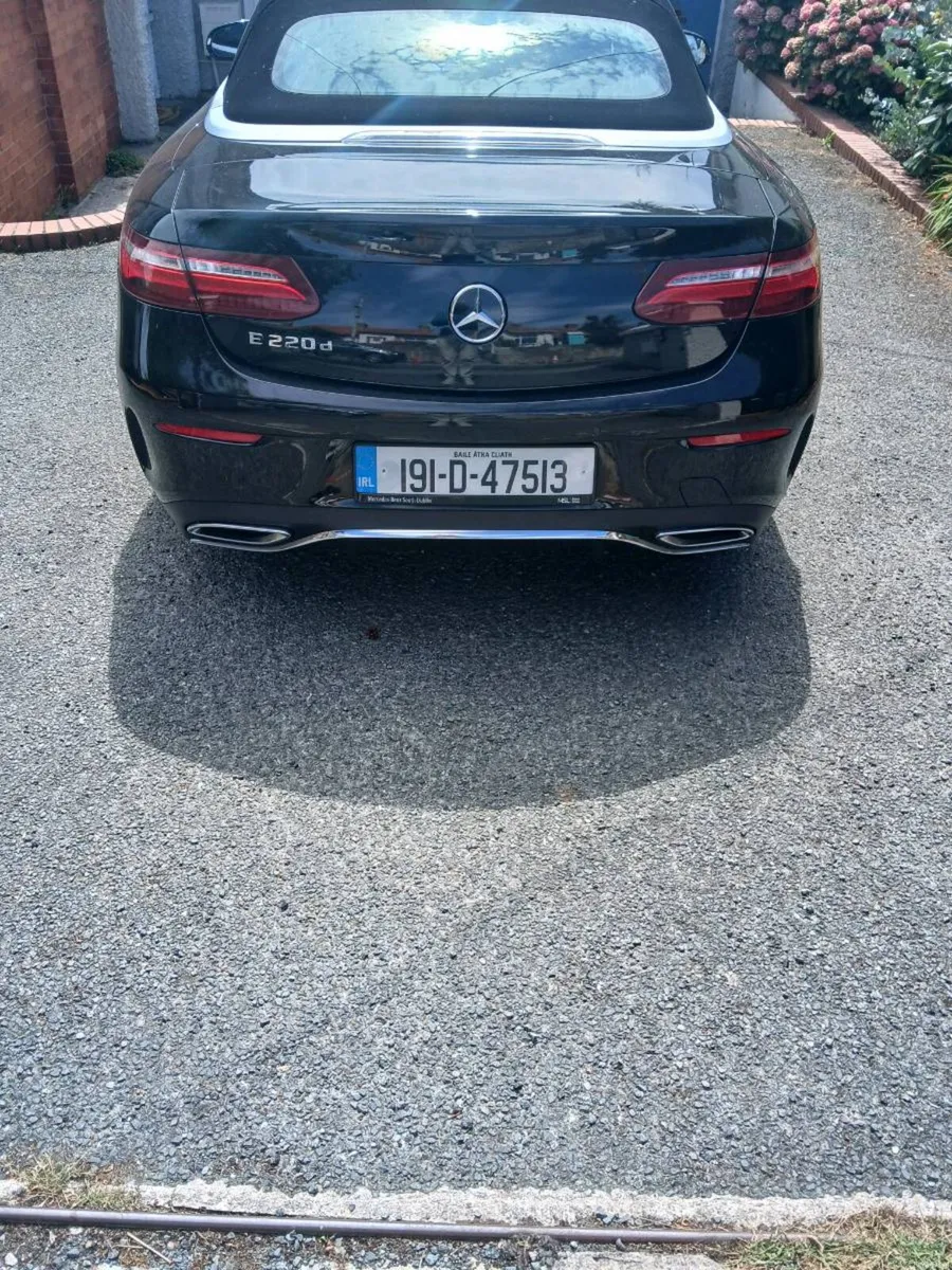 Mercedes E220D Cabriolet AMG - Image 4