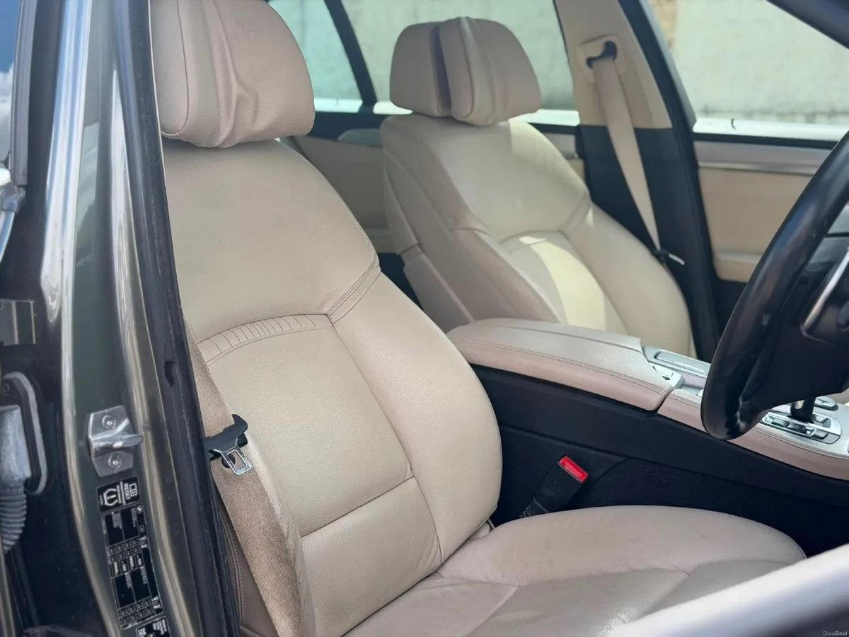 HIGH SPEC 🚗 2014 BMW 520d Luxury - Image 6
