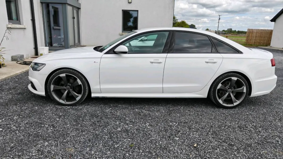 Audi A6 S-Line Ultra Black Edition Styling - Image 4