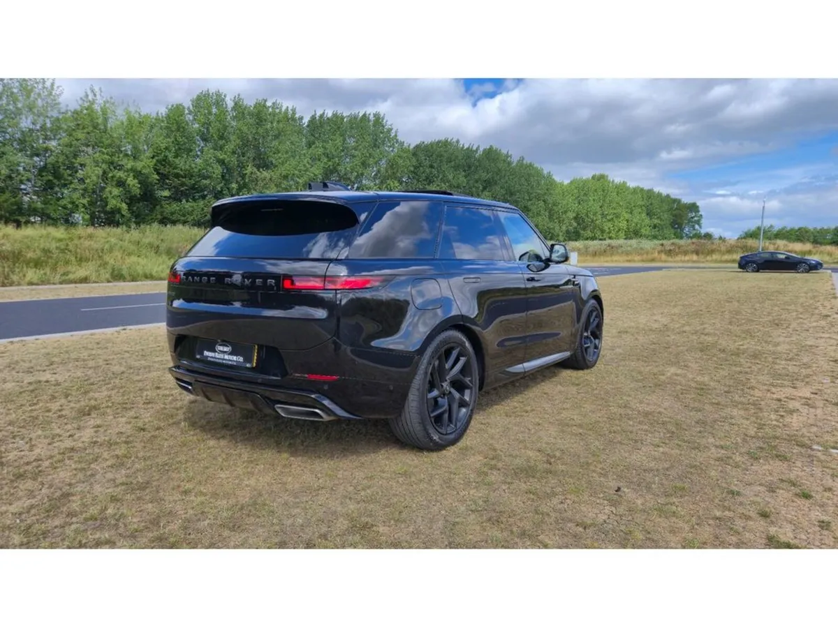 Land Rover Range Rover Sport DYNAMIC SE - Image 2
