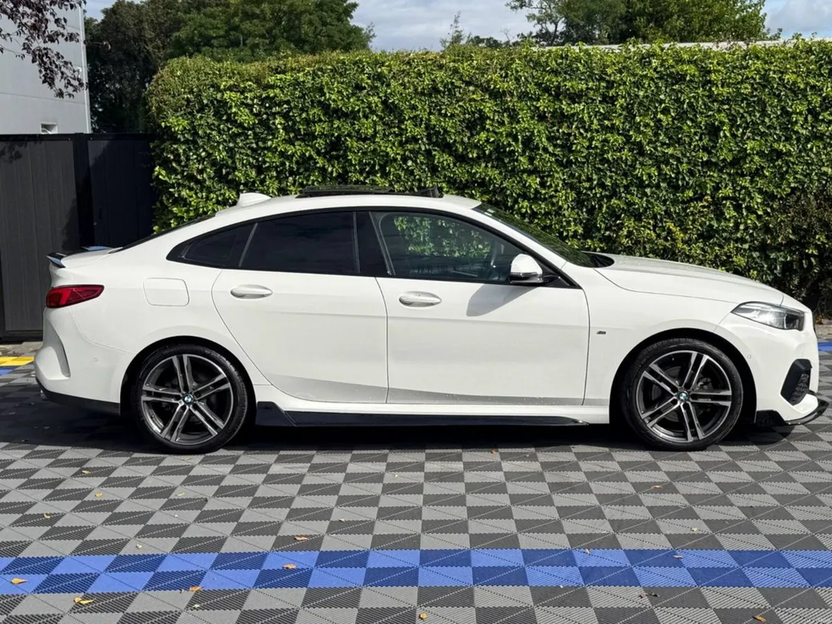 BMW 2-Series 218D M-SPORT COMPETITION 2.0 AUTO // - Image 3