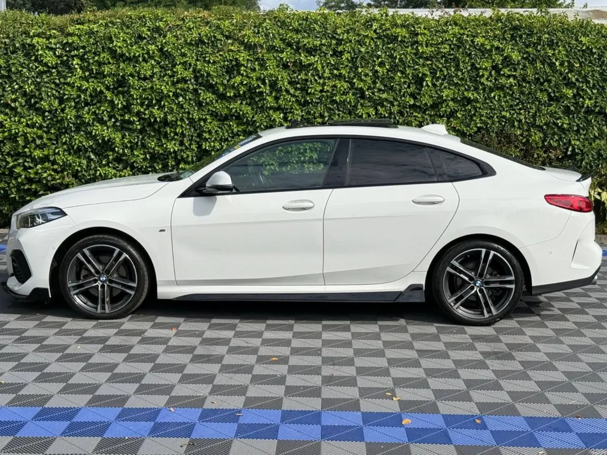 BMW 2-Series 218D M-SPORT COMPETITION 2.0 AUTO // - Image 4